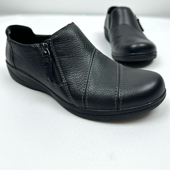 Clarks Cora Giny Textured Leather Cushioned Loafer - Picture 4 of 12